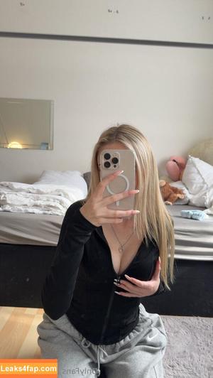sophiatiel photo #0033