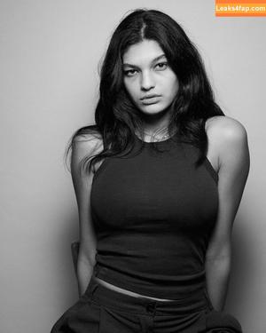 Sophie Alice фото #0011