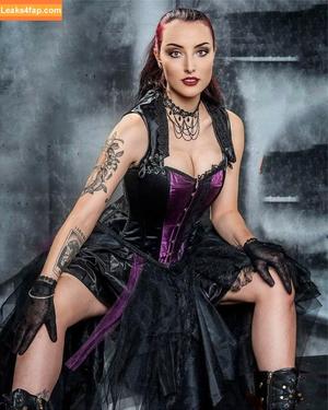 Sophie Aurelia Young photo #0013