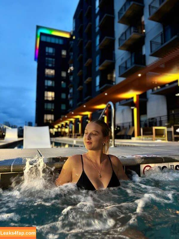 sophie.blondie / sophieraiin leaked photo photo #0011