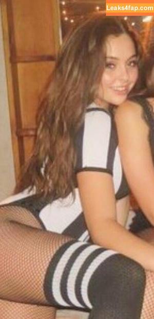 Sophie Glasser photo #0017