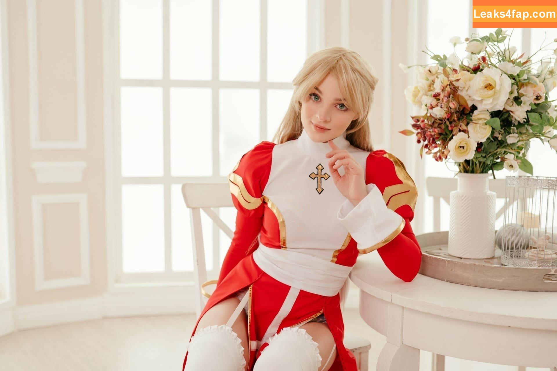 Sophie Katssby / KATSSBY слитое фото фото #0033