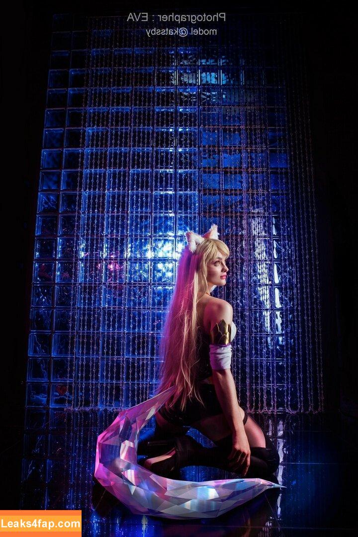 Sophie Katssby / KATSSBY слитое фото фото #0043