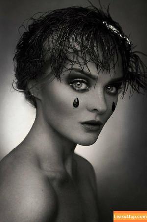 Sophie Katssby photo #0071