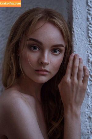 Sophie Katssby photo #0493
