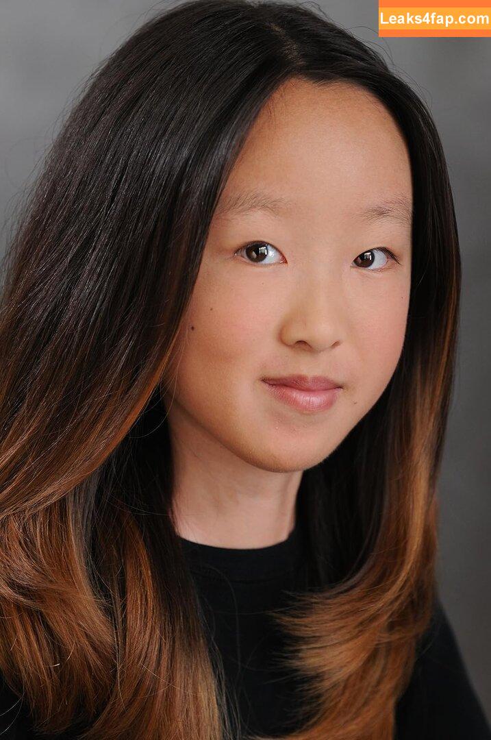 Sophie Kim /  leaked photo photo #0001