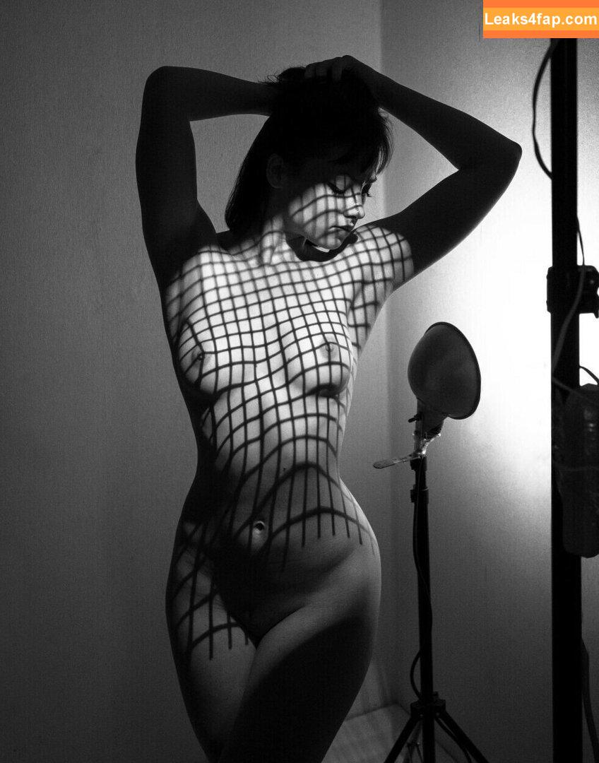 Sophie La Sage / sophie_la_sage / sophielasage_official leaked photo photo #0059