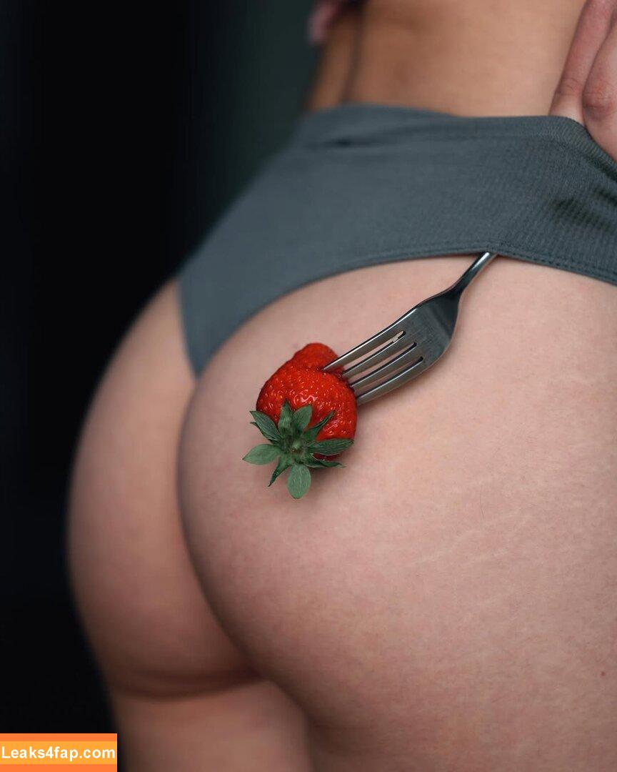 Sophie La Sage / sophie_la_sage / sophielasage_official leaked photo photo #0671