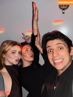 Sophie Nelisse photo #0127