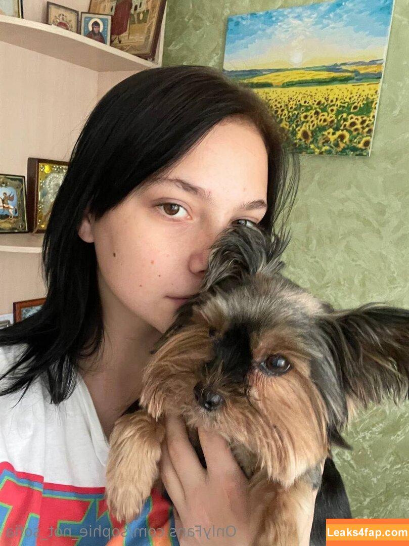 sophie_not_sofia /  leaked photo photo #0006
