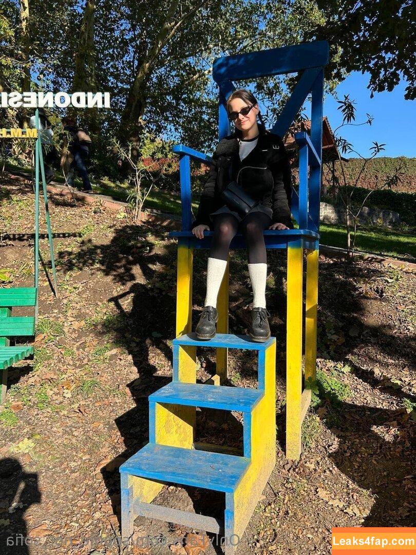 sophie_not_sofia /  leaked photo photo #0010