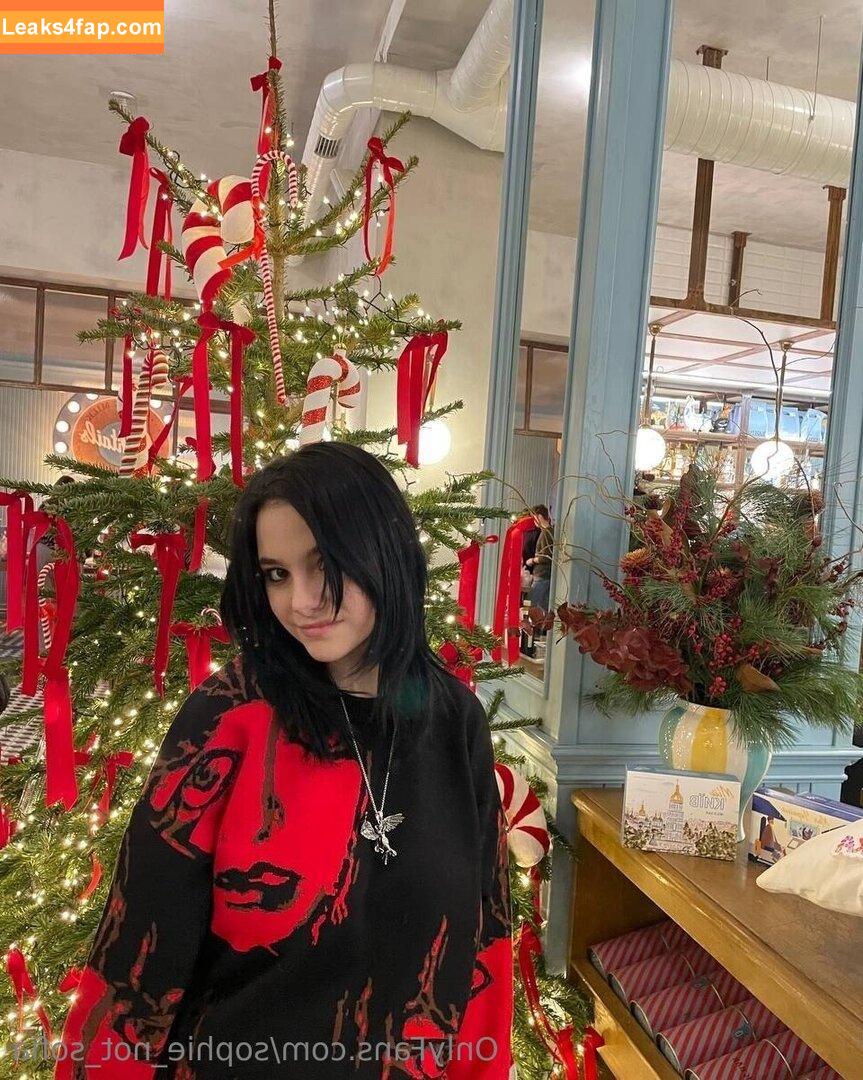sophie_not_sofia /  leaked photo photo #0022