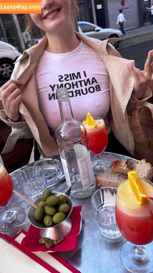 Sophie Passmann / Sophiepassmann leaked photo photo #0063