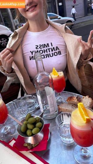 Sophie Passmann photo #0063