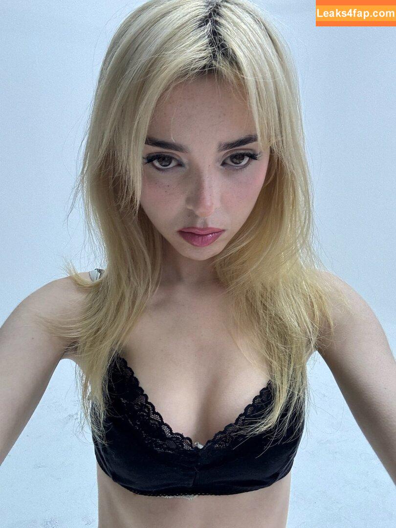 Sophie Powers / https: / sophiep0wers leaked photo photo #0175