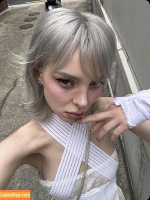 Sophie Powers photo #0081