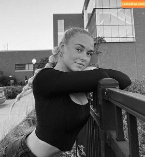 Sophie Riedemann photo #0396