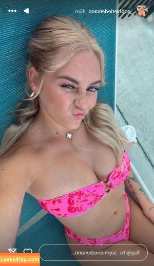 Sophie Riedemann photo #0640