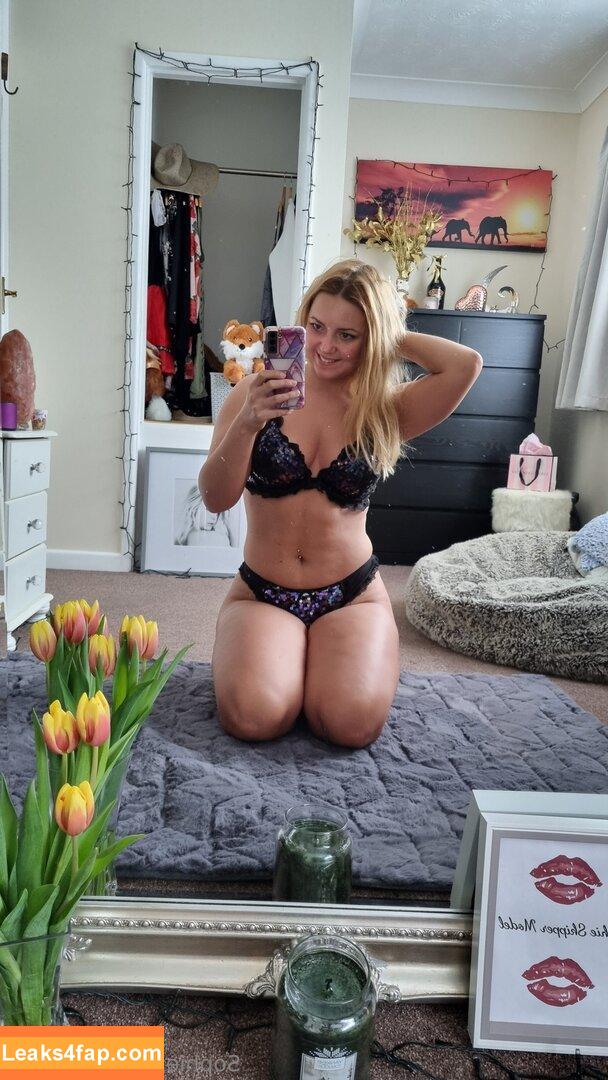 sophie.skipper /  leaked photo photo #0004