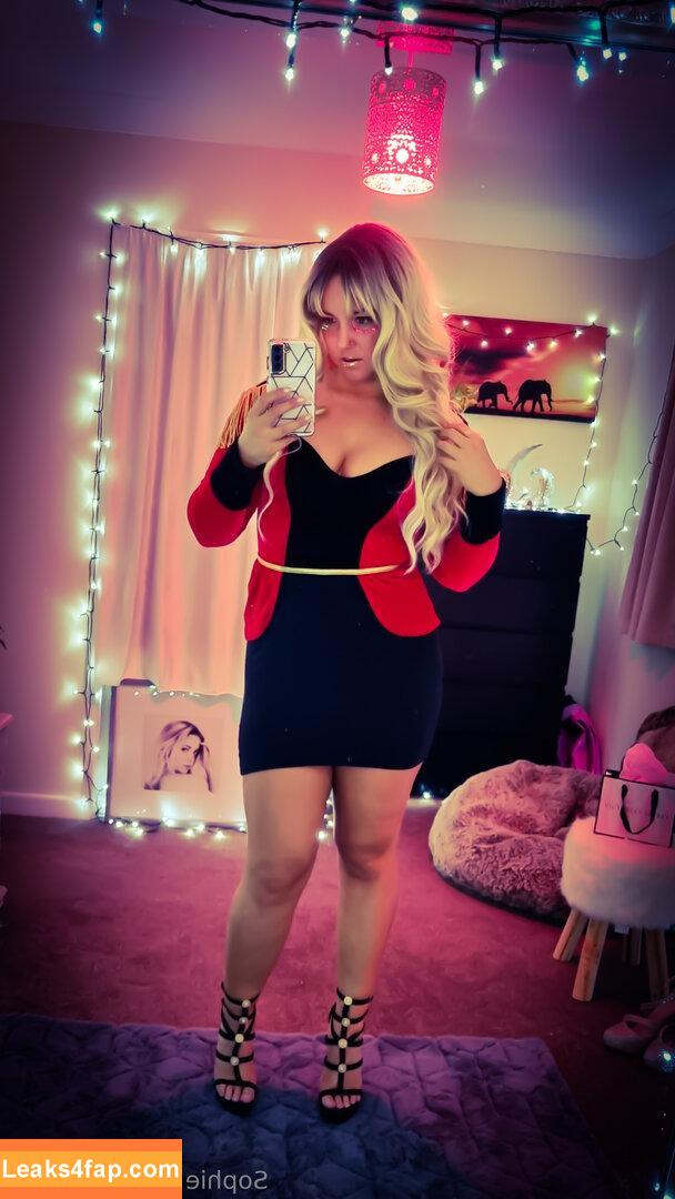 sophie.skipper /  leaked photo photo #0018