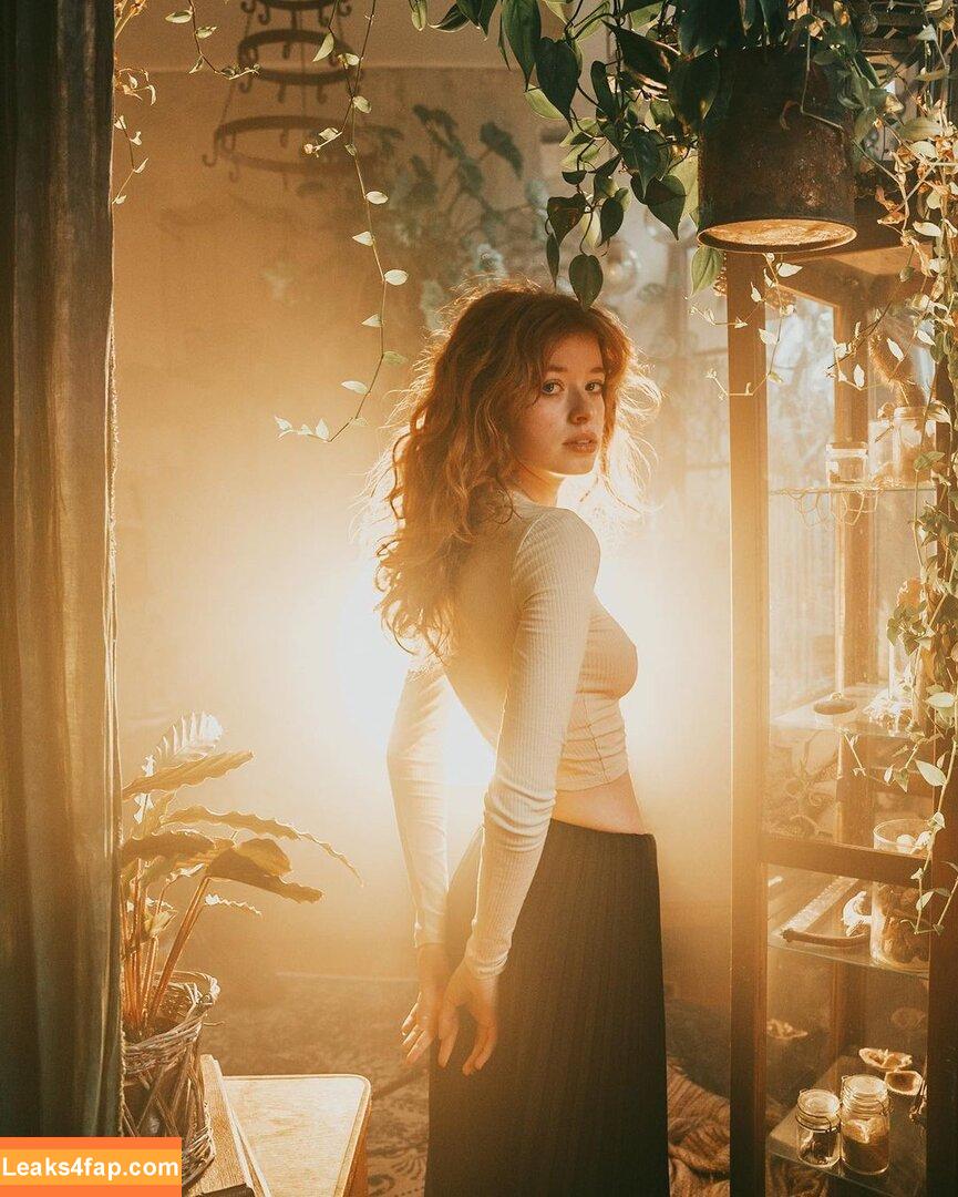 Sophie.srm leaked photo photo #0184