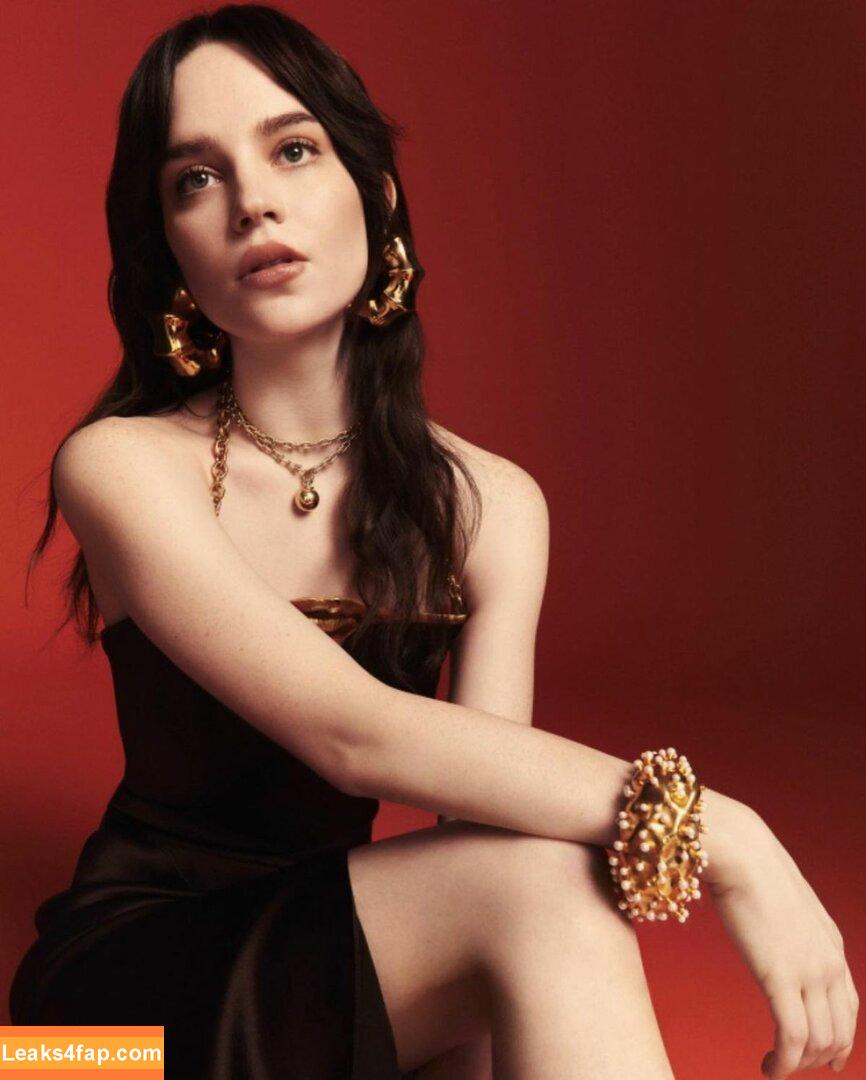 Sophie Thatcher / soapy.t слитое фото фото #0011