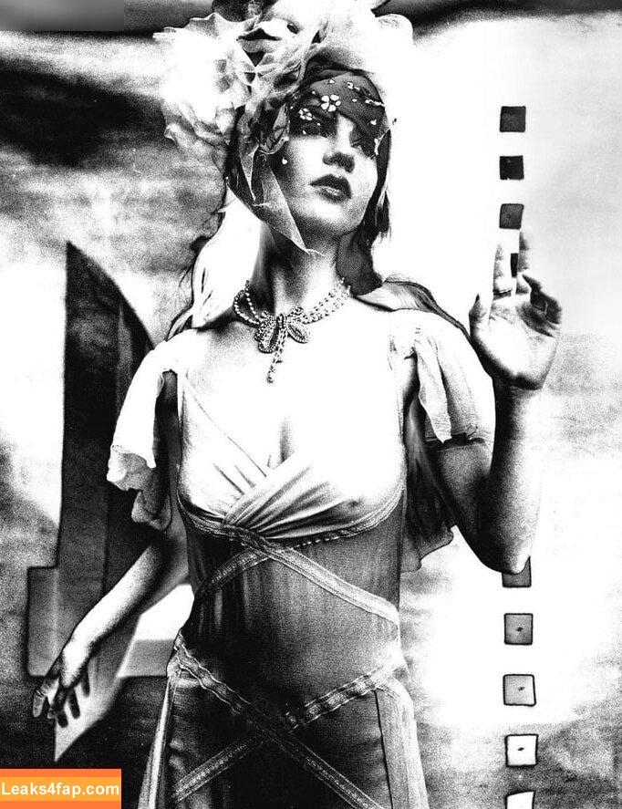 Sophie Thatcher / soapy.t leaked photo photo #0116