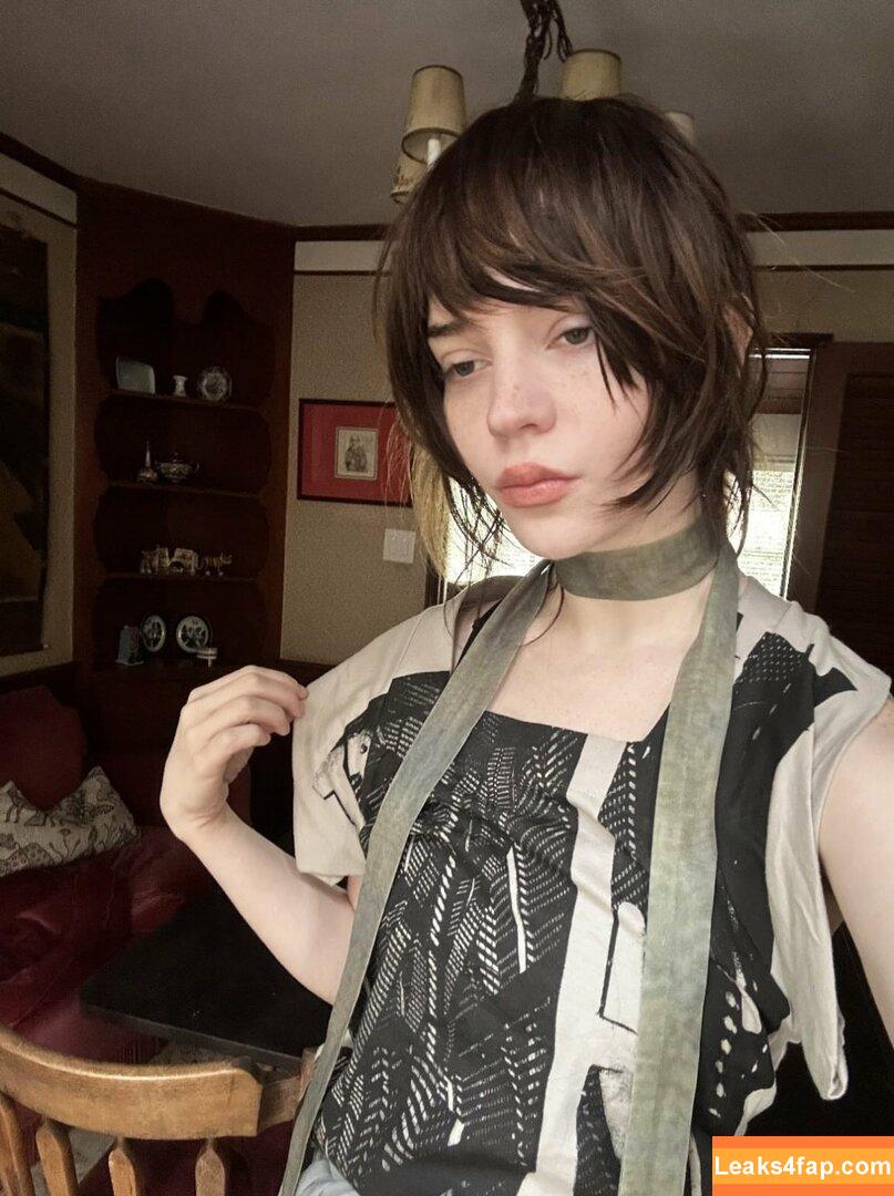 Sophie Thatcher / soapy.t leaked photo photo #0228