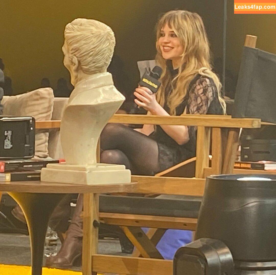 Sophie Thatcher / soapy.t leaked photo photo #0356