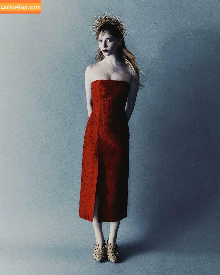 Sophie Thatcher / soapy.t leaked photo photo #0416
