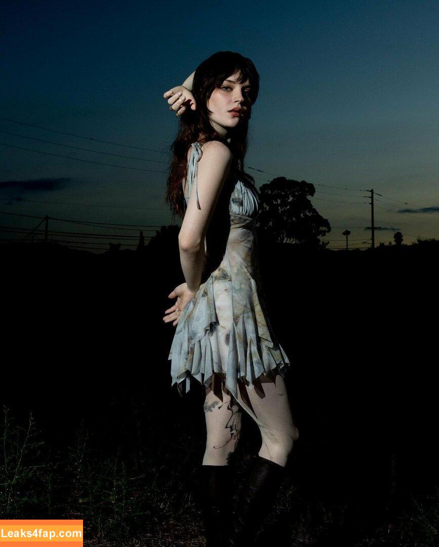 Sophie Thatcher / soapy.t leaked photo photo #0438