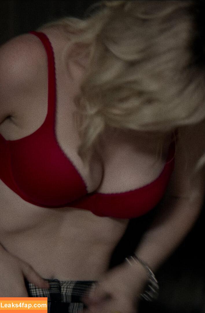 Sophie Thatcher / https: / soapy.t / sophie_thatcher / thesophiethatcher слитое фото фото #0795