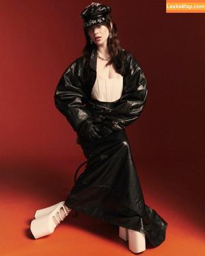 Sophie Thatcher фото #0008