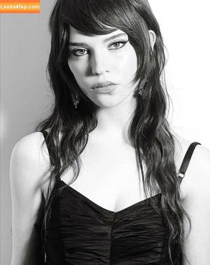 Sophie Thatcher photo #0068