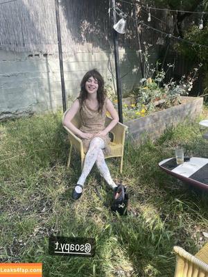 Sophie Thatcher photo #0093