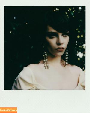 Sophie Thatcher photo #0110