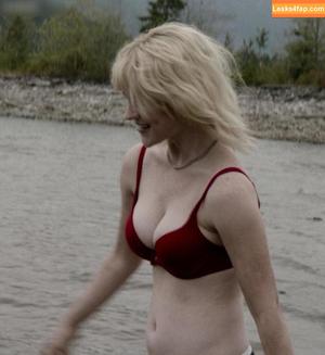 Sophie Thatcher photo #0132