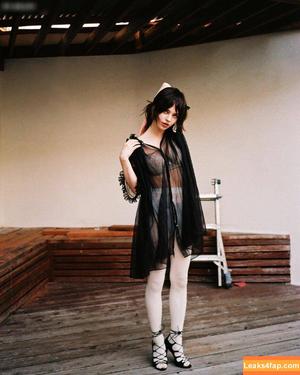 Sophie Thatcher photo #0133