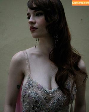 Sophie Thatcher photo #0243