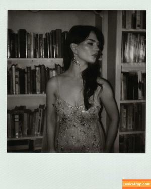 Sophie Thatcher photo #0244