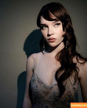Sophie Thatcher photo #0248