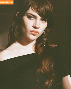Sophie Thatcher photo #0286
