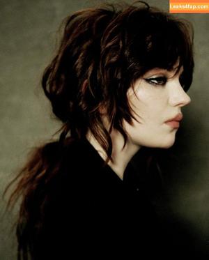 Sophie Thatcher photo #0301