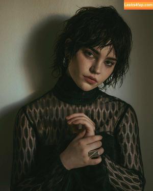 Sophie Thatcher photo #0386