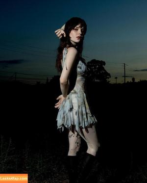 Sophie Thatcher photo #0438