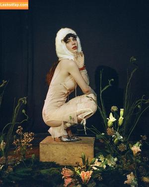 Sophie Thatcher photo #0449