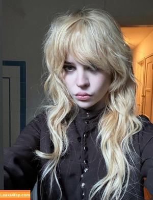 Sophie Thatcher photo #0462