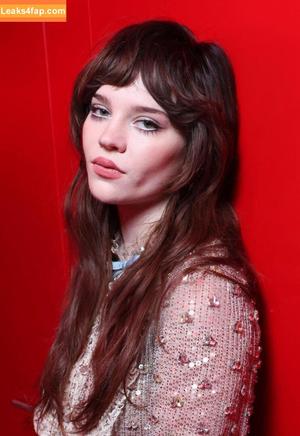 Sophie Thatcher photo #0661