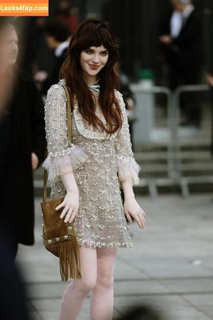 Sophie Thatcher photo #0663