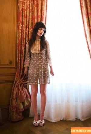 Sophie Thatcher photo #0684